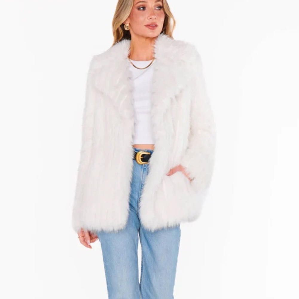 Revolve Show Me Your MuMu Salt Lake Faux Fur Coat in White Sz Xs mobwife NWT - Picture 1 of 10